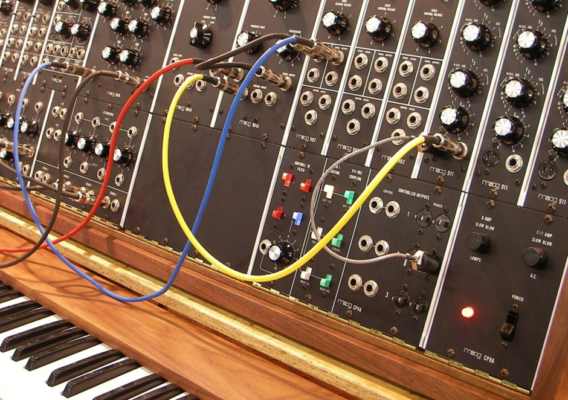 A breif history of synthesizers - Moog Synths and Beyond